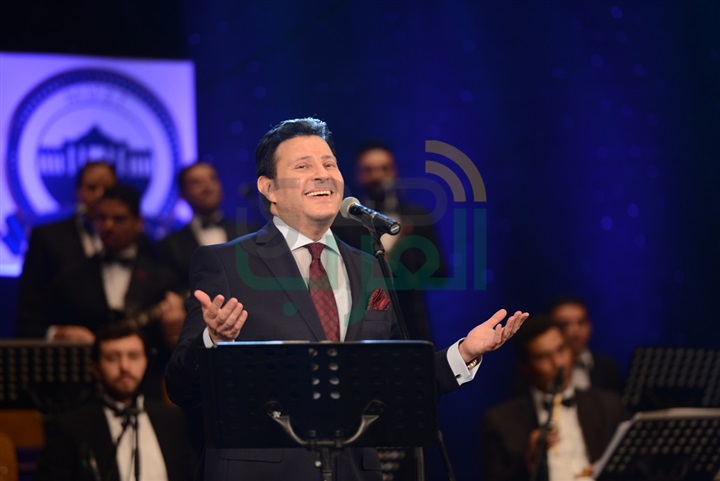 بالصور.. هاني شاكر يتألق في منظمة المرأة العربية بأوبرا جامعة مصر بحضور الوزراء و نجوم الفن بالصور.. هاني شاكر يتألق في منظمة المرأة العربية بأوبرا جامعة مصر بحضور الوزراء و نجوم الفن