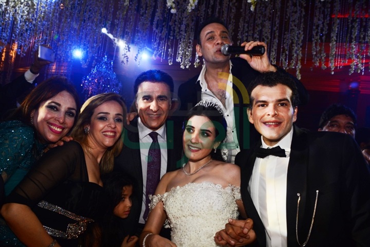 بالصور.. نجوم الفن والمجتمع فى زفاف يارا ومحمد بالصور.. نجوم الفن والمجتمع فى زفاف يارا ومحمد