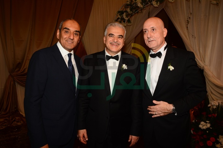 بالصور.. نجوم الفن والمجتمع فى زفاف يارا ومحمد بالصور.. نجوم الفن والمجتمع فى زفاف يارا ومحمد