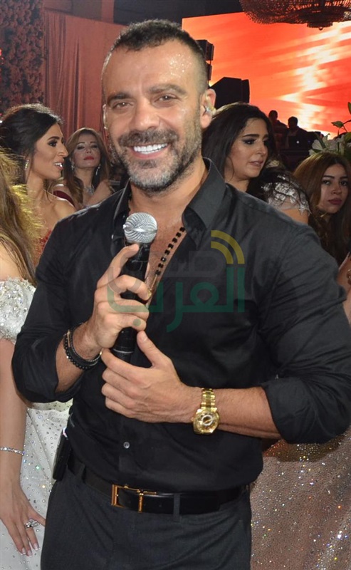 بالصور.. جو أشقر يشعل زفاف "جمانة" و"حاتم" بحضور نجوم الفن بالصور.. جو أشقر يشعل زفاف "جمانة" و"حاتم" بحضور نجوم الفن