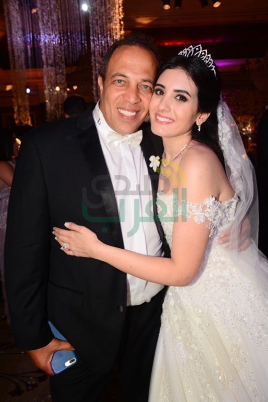 بالصور.. نجوم الفن والمجتمع فى زفاف يارا ومحمد بالصور.. نجوم الفن والمجتمع فى زفاف يارا ومحمد
