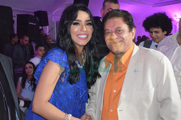 بالصور.. دياب وأمينة ونجوم الفن يتالقون فى حفل زفاف أيمن ودعاء بالصور.. دياب وأمينة ونجوم الفن يتالقون فى حفل زفاف أيمن ودعاء