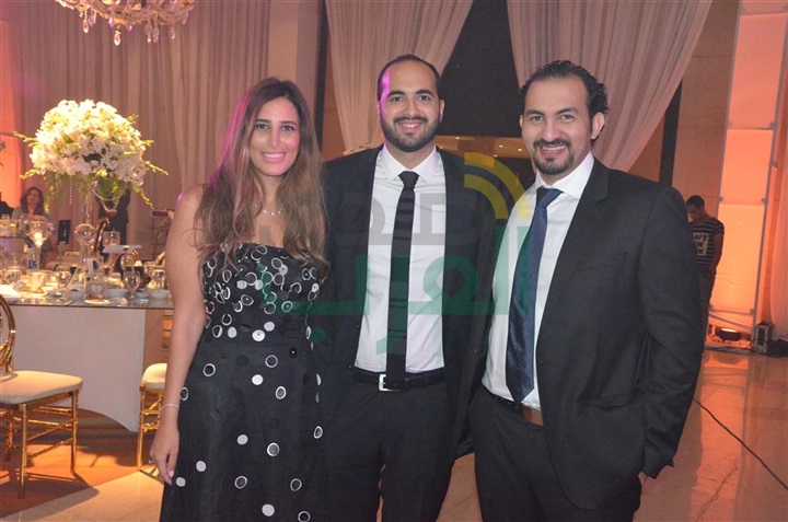 بالصور.. حماقى وبوسى يشعلون حفل زفاف محمد وسارة بالصور.. حماقى وبوسى يشعلون حفل زفاف محمد وسارة