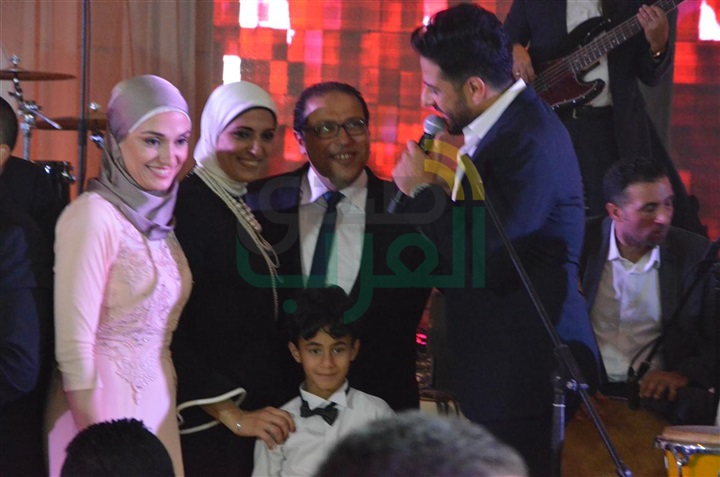 بالصور.. حماقى وبوسى يشعلون حفل زفاف محمد وسارة بالصور.. حماقى وبوسى يشعلون حفل زفاف محمد وسارة