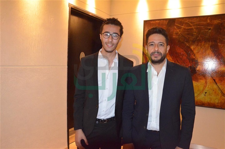 بالصور.. حماقى وبوسى يشعلون حفل زفاف محمد وسارة بالصور.. حماقى وبوسى يشعلون حفل زفاف محمد وسارة