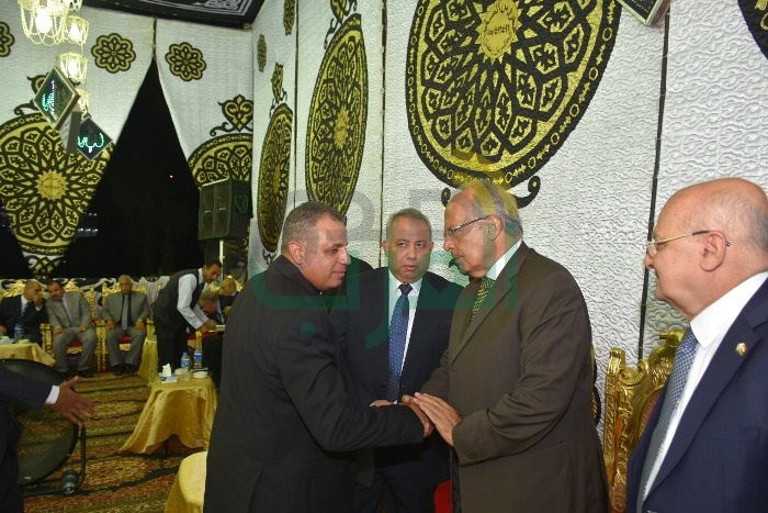 وزير التنمية المحلية ومحافظ الشرقية ورجال الدين الإسلامي والمسيحي والقيادات العسكرية  يشاركون في  تأبين المقدم أركان حرب أحمد صابر المنسي شهيد الواجب والوطن