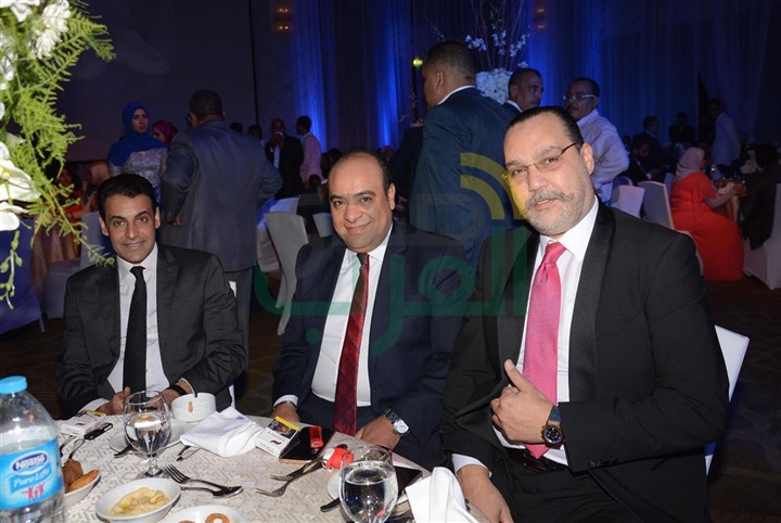 بالصور.. أحمد سعد والليثي يشعلان حفل زفاف "منة وأحمد" بحضور نجوم الفن بالصور.. أحمد سعد والليثي يشعلان حفل زفاف "منة وأحمد" بحضور نجوم الفن