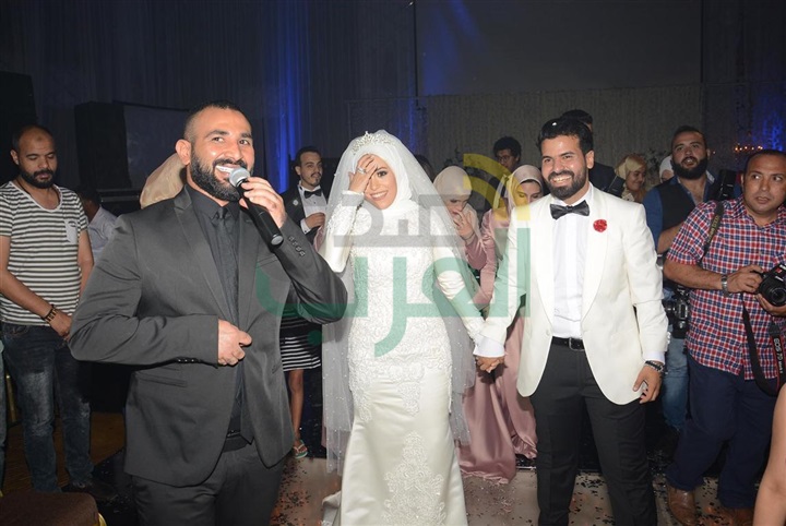 بالصور.. أحمد سعد والليثي يشعلان حفل زفاف "منة وأحمد" بحضور نجوم الفن بالصور.. أحمد سعد والليثي يشعلان حفل زفاف "منة وأحمد" بحضور نجوم الفن