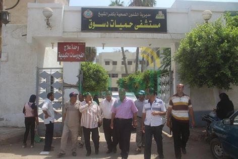 بالصور.. مساعد محافظ كفرالشيخ يوجه بتركيب جهاز البصمة لحضور وانصراف أطباء المركز الطبي بدسوق