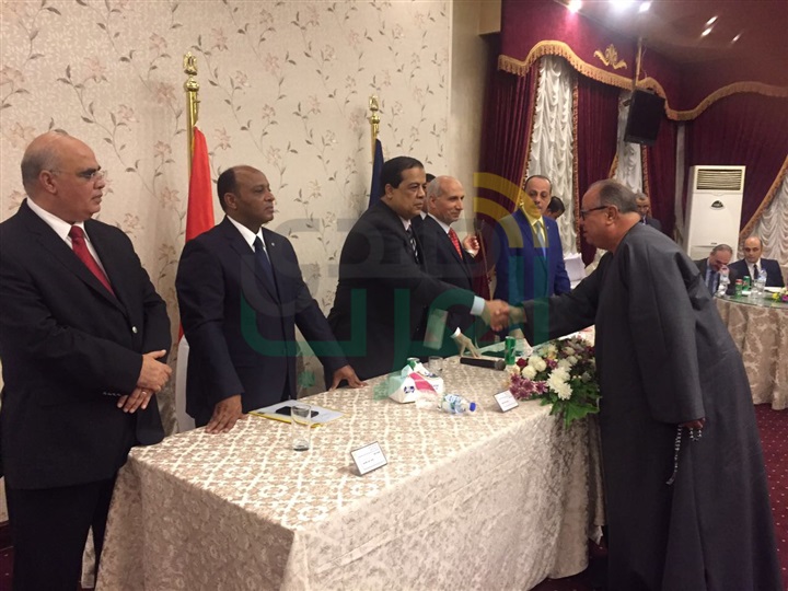 بالصور.. مساعد وزير الداخلية يكرم الضباط والأفراد المتميزين بكفر الشيخ