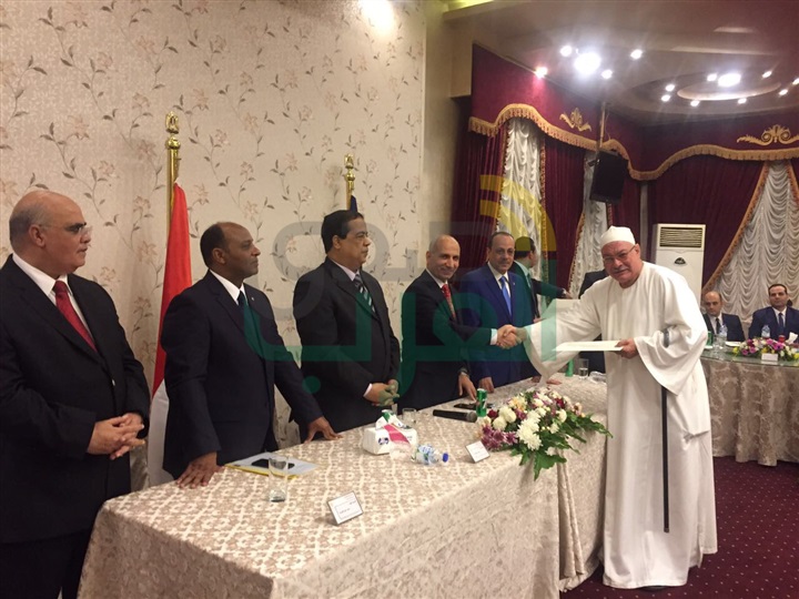 بالصور.. مساعد وزير الداخلية يكرم الضباط والأفراد المتميزين بكفر الشيخ