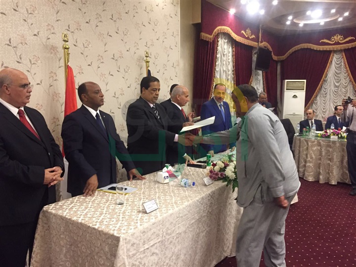 بالصور.. مساعد وزير الداخلية يكرم الضباط والأفراد المتميزين بكفر الشيخ