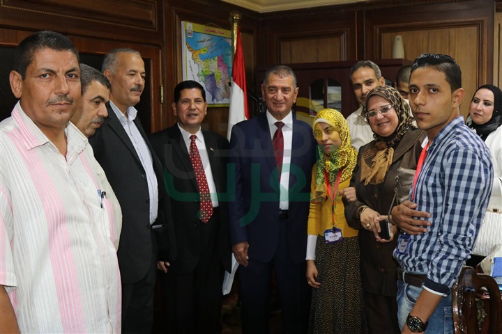 بالصور.. 2000 جنيه مكافأة لكل طالب من أوائل الثانوية والدبلومات بكفر الشيخ بالصور.. 2000 جنيه مكافأة لكل طالب من أوائل الثانوية والدبلومات بكفر الشيخ