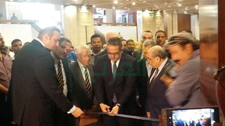 بالصور.. بدء فعاليات معرض "30 عامًا.. حفائر" بمكتبة الإسكندرية