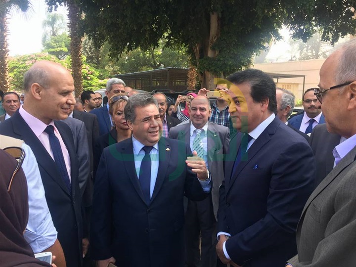 وزير التعليم العالي يفتتح المزرعة السمكية بكلية زراعة بنها