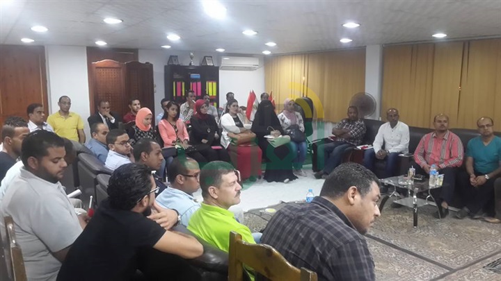 رئيس مجلس مدينة سفاجا يرأس مؤتمر الشباب