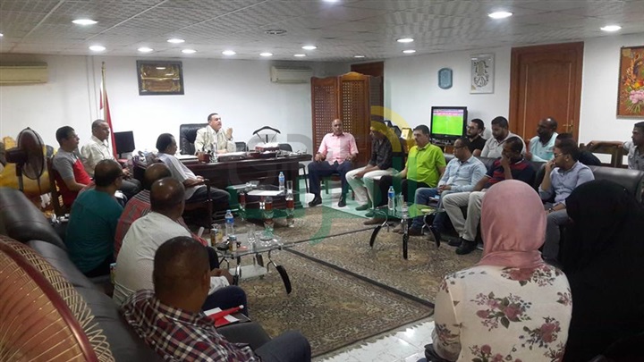 رئيس مجلس مدينة سفاجا يرأس مؤتمر الشباب