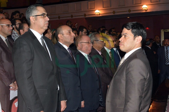 بالصور.. النمنم يكرم رموز المسرح في افتتاح المهرجان"القومي" بالصور.. النمنم يكرم رموز المسرح في افتتاح المهرجان"القومي"