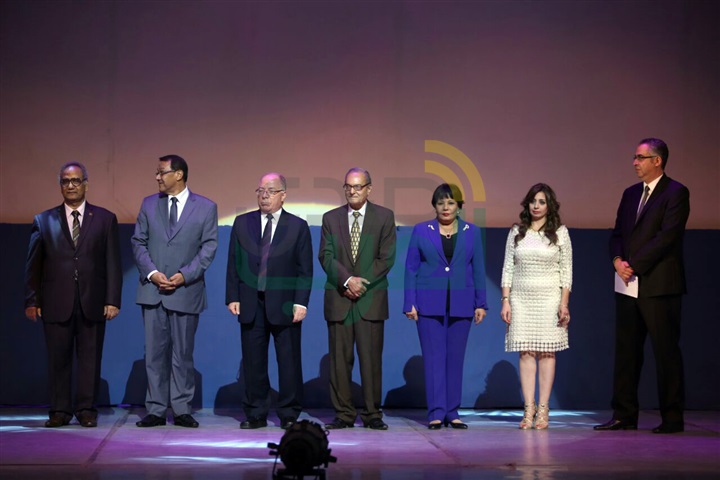 بالصور.. النمنم يكرم رموز المسرح في افتتاح المهرجان"القومي" بالصور.. النمنم يكرم رموز المسرح في افتتاح المهرجان"القومي"