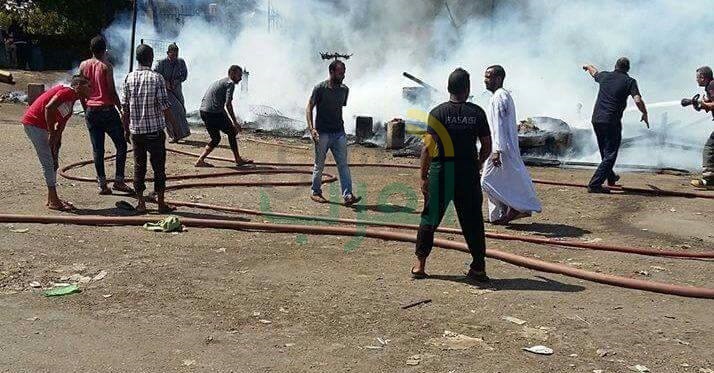  احتراق 10 محلات تجارية في حريق هائل  بالقرب من مجمع مواقف قنا