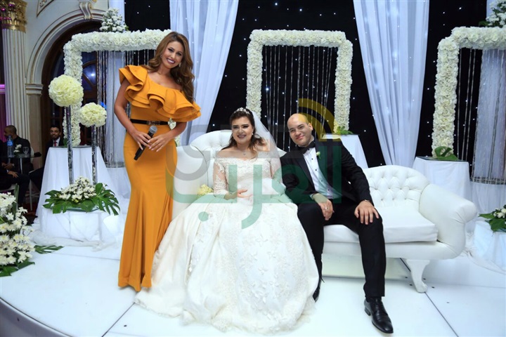 بالصور.. مي سليم تتألق في حفل زفاف «محمود ومها» بالصور.. مي سليم تتألق في حفل زفاف «محمود ومها»