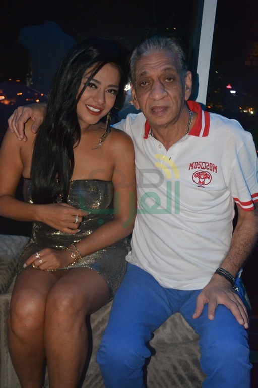 بالصور.. رشا حسني تحتفل بعيد ميلادها برعاية السبكي ومنى عراقي بالصور.. رشا حسني تحتفل بعيد ميلادها برعاية السبكي ومنى عراقي