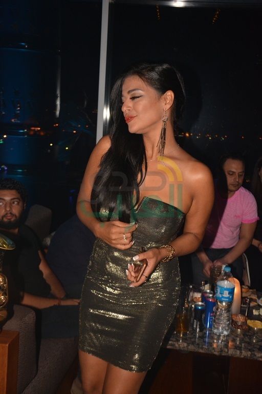 بالصور.. رشا حسني تحتفل بعيد ميلادها برعاية السبكي ومنى عراقي بالصور.. رشا حسني تحتفل بعيد ميلادها برعاية السبكي ومنى عراقي