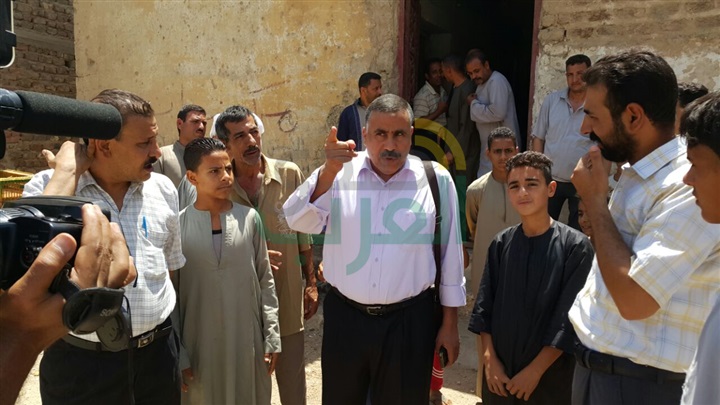 وكيل وزارة الصحة بأسيوط يبحث عن مقر للوحدة الصحية بقرية العزية مركز منفلوط وكيل وزارة الصحة بأسيوط يبحث عن مقر للوحدة الصحية بقرية العزية مركز منفلوط