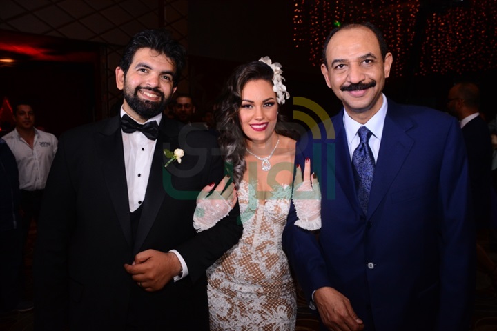 بالصور.. نجوم الفن والإعلام بزفاف كريمة الموسقار أميرعبدالمجيد بالصور.. نجوم الفن والإعلام بزفاف كريمة الموسقار أميرعبدالمجيد