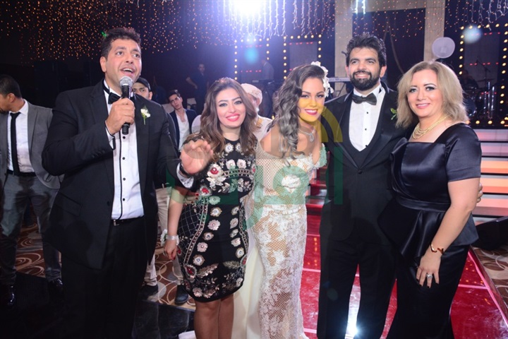 بالصور.. نجوم الفن والإعلام بزفاف كريمة الموسقار أميرعبدالمجيد بالصور.. نجوم الفن والإعلام بزفاف كريمة الموسقار أميرعبدالمجيد