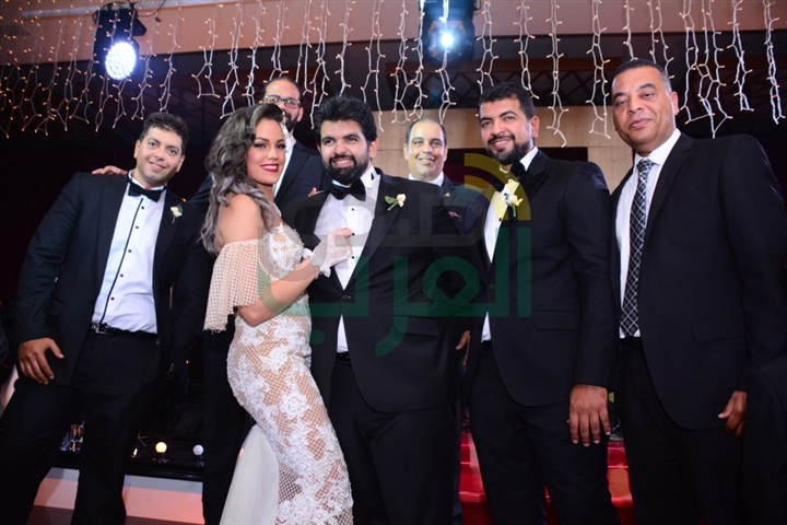 بالصور.. نجوم الفن والإعلام بزفاف كريمة الموسقار أميرعبدالمجيد بالصور.. نجوم الفن والإعلام بزفاف كريمة الموسقار أميرعبدالمجيد