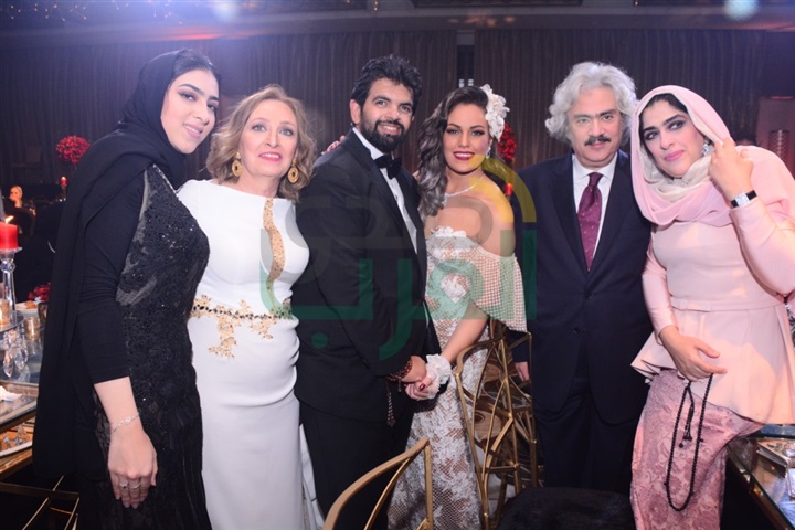 بالصور.. نجوم الفن والإعلام بزفاف كريمة الموسقار أميرعبدالمجيد بالصور.. نجوم الفن والإعلام بزفاف كريمة الموسقار أميرعبدالمجيد