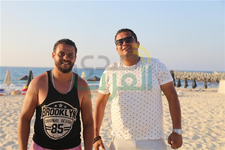 بالصور.. نجوم الشباب فى افتتاح "the pirates" بالساحل الشمالى بالصور.. نجوم الشباب فى افتتاح "the pirates" بالساحل الشمالى