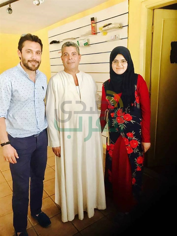 بالصور.. أحمد حسن يقضي "يوم مع الدكتورة مريم" المتفوقة في الثانوية