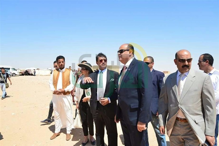 بالصور.. افتتاح مشروع إنارة قرية أجعوين بالطاقة الشمسية في مطروح