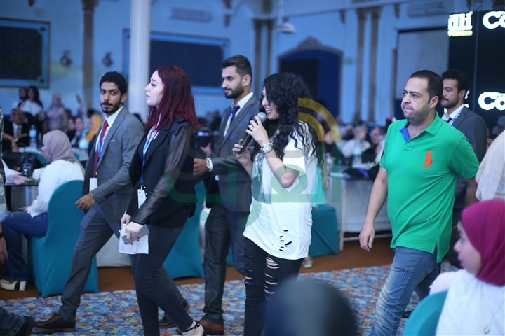 بالصور.. شيرين يحيى تشعل حفل تخرج تجارة بورسعيد وتغني للهضبة بالصور.. شيرين يحيى تشعل حفل تخرج تجارة بورسعيد وتغني للهضبة