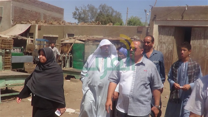 وكيل وزارة التنميه المحليه بأسيوط: حملات مكثفه لمحاربه المغالاه وضبط الأسواق 
