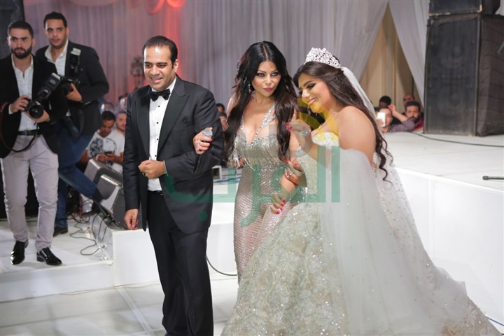 بالصور.. نجوم الفن والمجتمع فى حفل زفاف نجل رجل الأعمال عزيز شنوده بالصور.. نجوم الفن والمجتمع فى حفل زفاف نجل رجل الأعمال عزيز شنوده