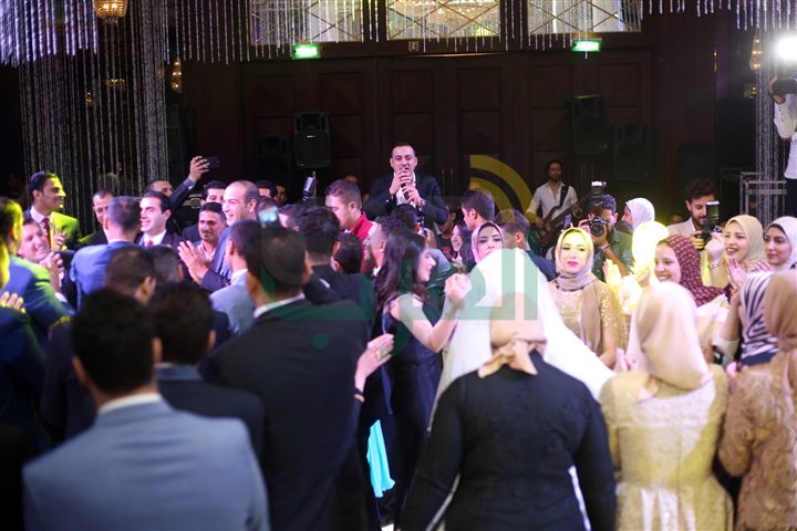 بالصور.. دياب وأمينة وماريس يشعلون حفل زفاف "سامح ومنى" بالصور.. دياب وأمينة وماريس يشعلون حفل زفاف "سامح ومنى"