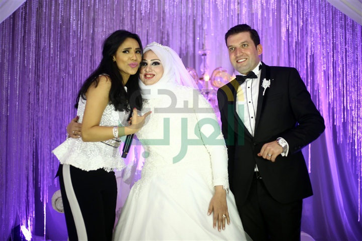 بالصور.. دياب وأمينة وماريس يشعلون حفل زفاف "سامح ومنى" بالصور.. دياب وأمينة وماريس يشعلون حفل زفاف "سامح ومنى"