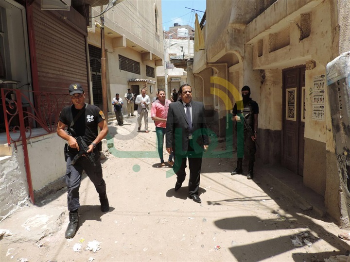 بالصور.. مدير أمن كفر الشيخ يفاجئ عددا من المواقع الشرطية بالبرلس