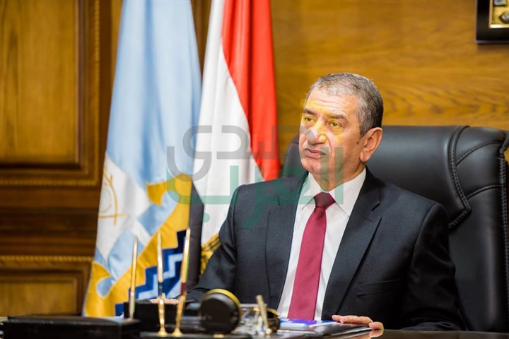 محافظ كفر الشيخ مشيدًا بالتنفيذيين: لدي مقاتلين أنهوا جميع المشروعات