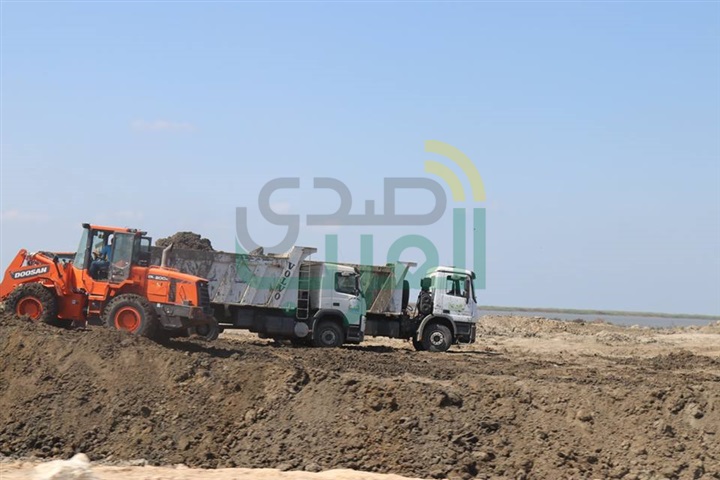 بالفيديو والصور.. محافظ كفر الشيخ يتفقد أعمال تجميل كورنيش بحيرة البرلس