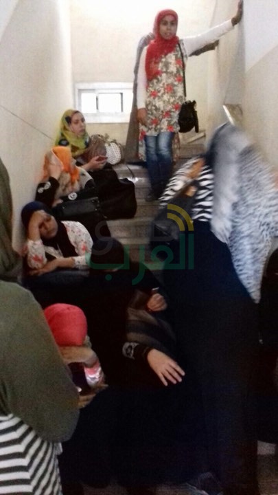 بالصور.. اعتصام 20 ممرضة بمديرية صحة كفرالشيخ 