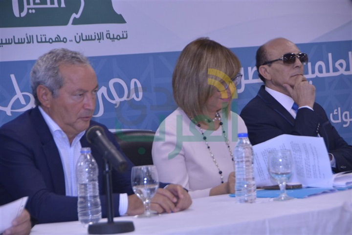 بالصور.. بروتوكول بين مدينة زويل ومصر الخير لتقديم منح لأبناء الصعيد والمناطق الحدودية بالصور.. بروتوكول بين مدينة زويل ومصر الخير لتقديم منح لأبناء الصعيد والمناطق الحدودية