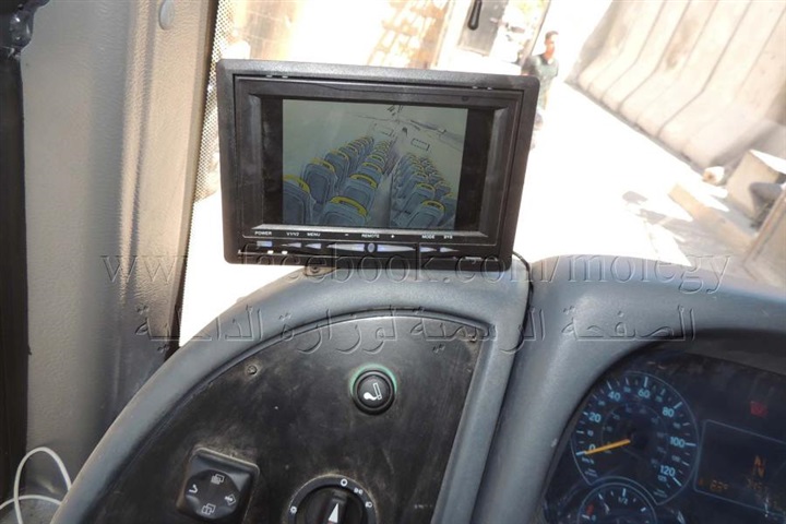 "الداخلية" تنقل المتهمين بأتوبيسات ترحيلات مجهزة بأحدث التقنيات