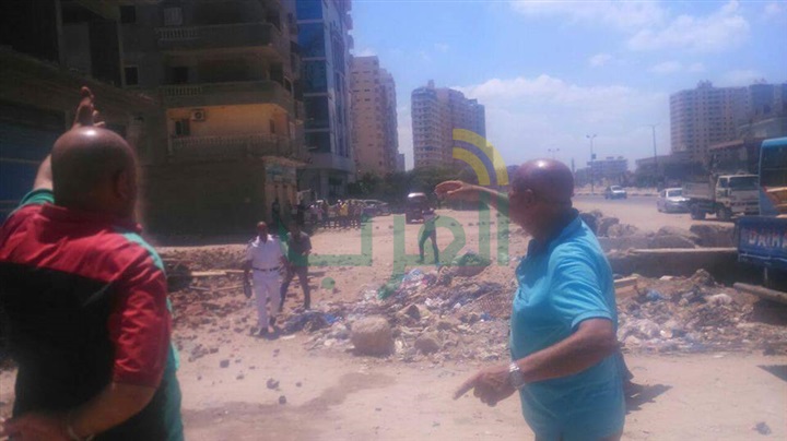 بالصور: حملة إزالة للتصدى للبناء المخالف بحي ثان المنتزة 