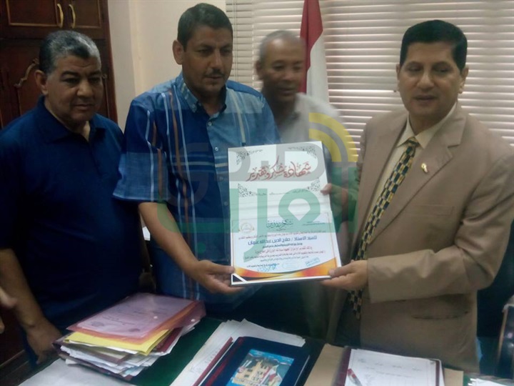 بالصور.. الإدارة المركزية بوزارة التعليم تكرم وكيل تعليم كفر الشيخ