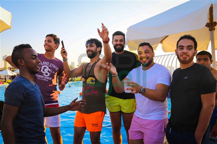 بالصور.. المدفعجية يثيرون جنون رواد سكاي بول في الساحل بالصور.. المدفعجية يثيرون جنون رواد سكاي بول في الساحل