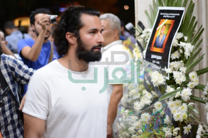 ‎بالصور.. بدء عزاء الإعلامى والفنان الشاب عمرو سمير بمسجد الحامديه الشاذليه